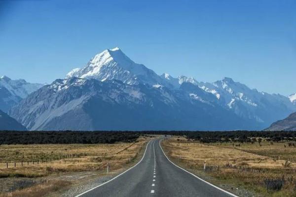 神奇的大自然之絕美山峰！世界最美十大山峰