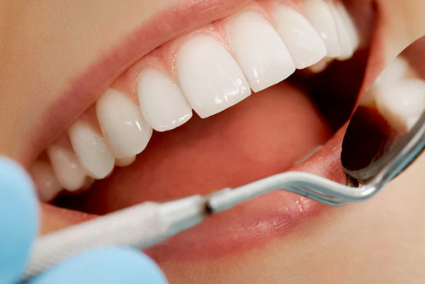 寶寶總流口水 不只是在長牙 寶寶總流口水 不只是在長牙