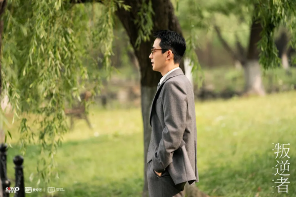 導演周遊：放慢腳步，做個倍速時代的“叛逆者”| 國劇後浪（5）