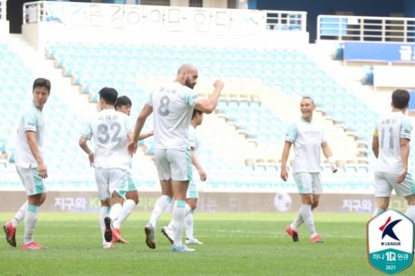 K1聯賽第30輪進球集萃：塞西尼亞遠端制導，穆利奇一球定江山