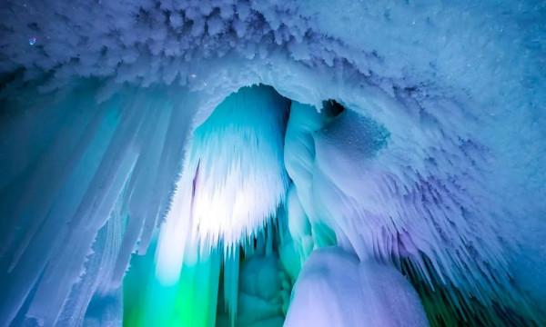 鄉寧一景區內冷門景點，形成時間長原因至今是密，景內冷清人很少