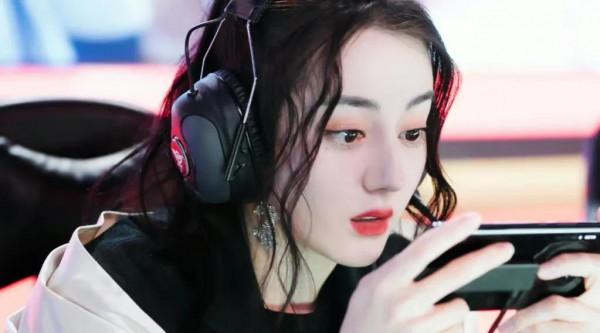 女明星電競少女圖合集:趙麗穎、楊冪、迪麗熱巴、Angelababy 女明星電競少女圖合集:趙麗穎、楊冪、迪麗熱巴、Angelababy