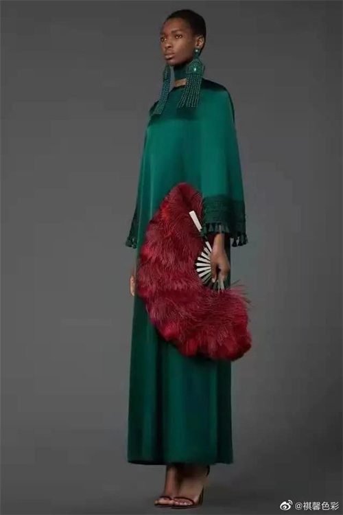 以為很醜，是因為我們只知道一種紅，和一種綠