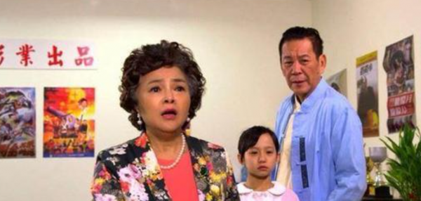 紀寶如:5歲出道,被奶奶當成搖錢樹,樣貌身高永遠定格在13歲 紀寶如:5歲出道,被奶奶當成搖錢樹,樣貌身高永遠定格在13歲