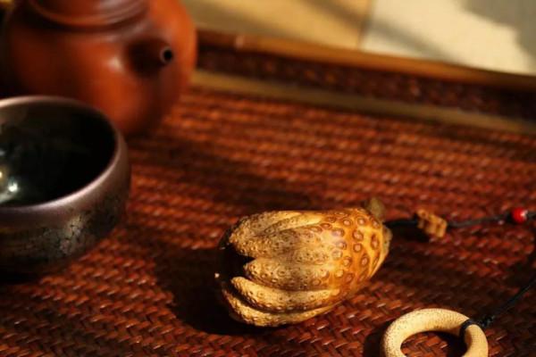 文玩刷的越勤，包漿越快？錯了