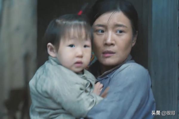 功勳第五單元中的配角:王菁華曾紅極一時,胡琳娜是丁嘉麗的女兒 功勳第五單元中的配角:王菁華曾紅極一時,胡琳娜是丁嘉麗的女兒