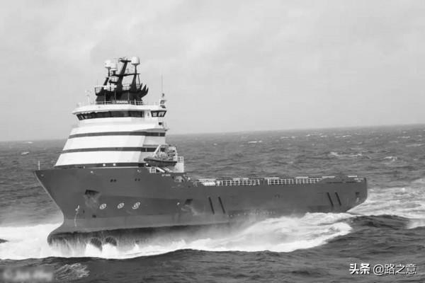 特大油輪失控之災：不接受救助契約撞上暗礁，船沉大海，油流四方