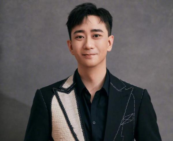 被老婆家暴到抑鬱，拉黑張國立，王自健都經歷了什麼？