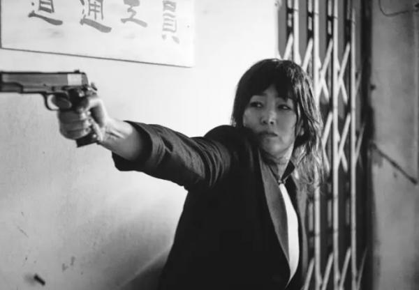 55歲鞏俐紅毯造型太絕,站C位霸氣似女王,網友:一如既往地大氣 55歲鞏俐紅毯造型太絕,站C位霸氣似女王,網友:一如既往地大氣