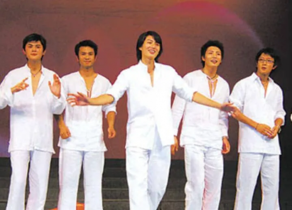 看完湖南經視的簡歷，我已經把“牛”字打在公屏上