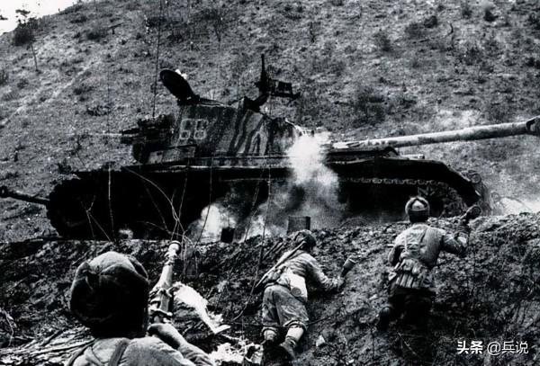 長津湖之戰,不可一世的美軍師長撤職,志願軍3個冰雕連感天動地 長津湖之戰,不可一世的美軍師長撤職,志願軍3個冰雕連感天動地