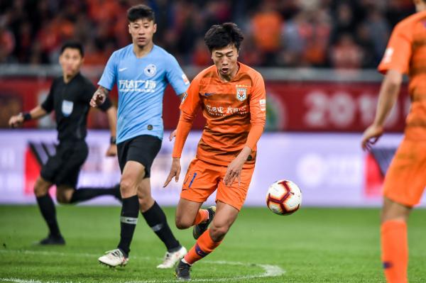 泰山隊熱身賽被津門虎逼平,三王牌表現不俗成亮點,成源在列 泰山隊熱身賽被津門虎逼平,三王牌表現不俗成亮點,成源在列