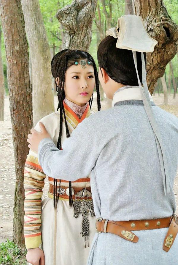 王雙：何晟銘表妹，合作過於正7次，還是《奈何boss要娶我》女主