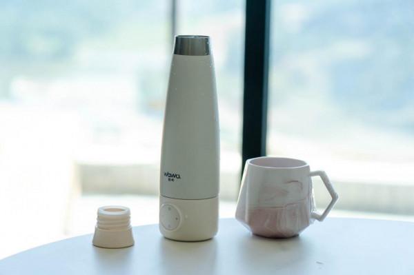 娃物無線恆溫水杯評測:真無線精準加熱隨時隨地給寶寶泡奶 娃物無線恆溫水杯評測:真無線精準加熱隨時隨地給寶寶泡奶