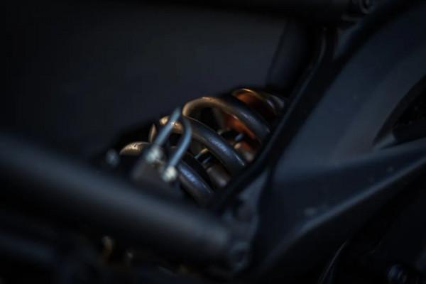 挑戰青藏高原！“復古大師”XS900R出征邊塞