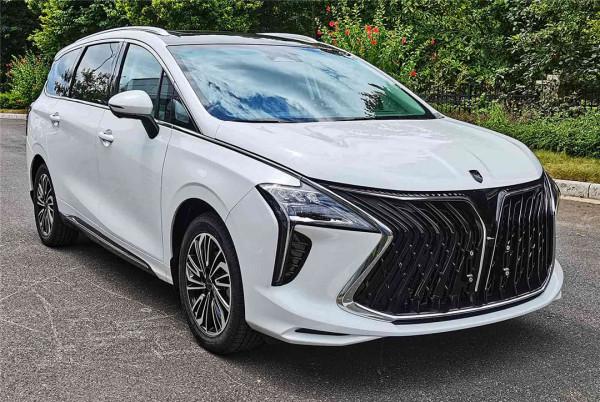 有韓系車的調調,東風風行全新MPV曝光,疑似命名為M4 有韓系車的調調,東風風行全新MPV曝光,疑似命名為M4