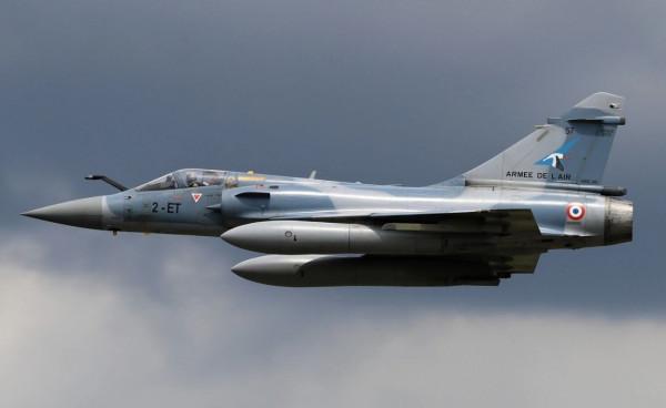 中國航空史上最正確的抉擇，放棄西方戰機，選蘇27讓空軍進步30年