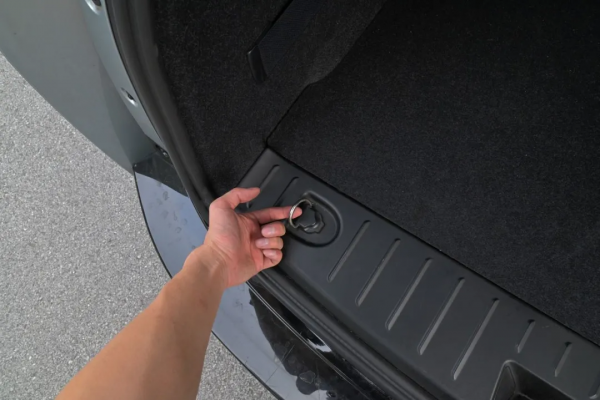 全碳纖“未來之車”，寶馬i3增程版亮點多多