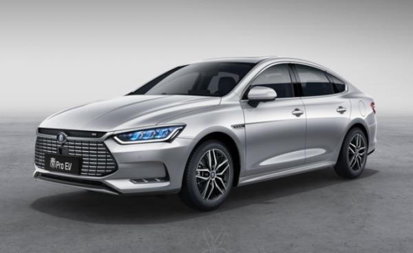 小鵬P5上市，聯手這幾款品質純電動車，共阻特斯拉進20萬元內