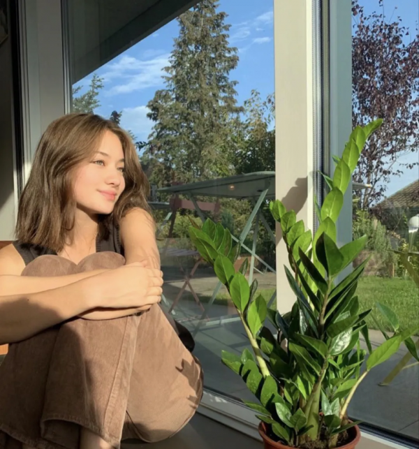 日德“奇蹟美少女”降落凡間!這氣質確定只有15歲? 日德“奇蹟美少女”降落凡間!這氣質確定只有15歲?