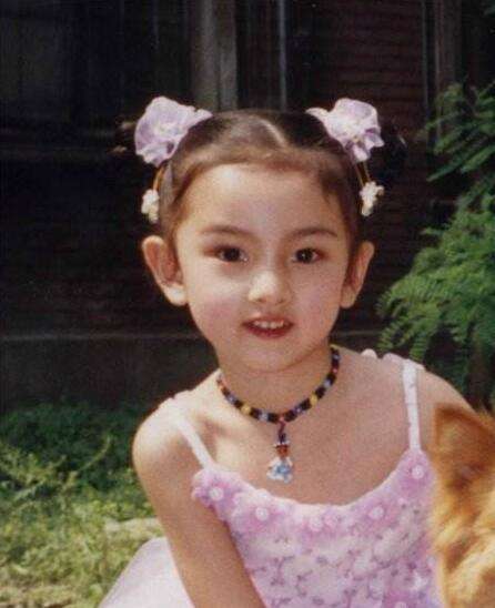 女明星童年照，看看能不能認出來？