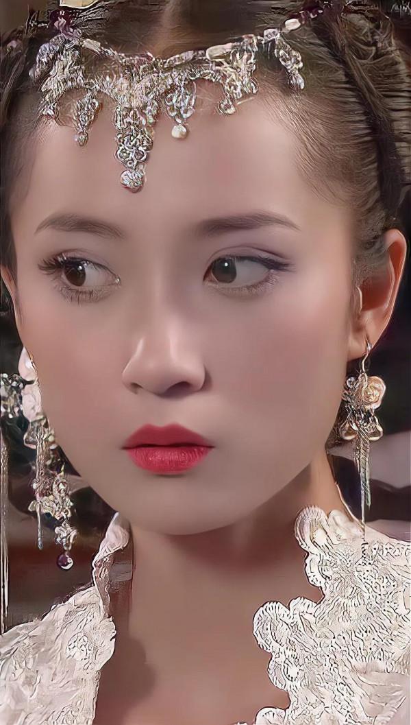 電視劇&quot;大明嬪妃 &quot;關慧卿 飾演李梅兒 喜歡的點點關注，支援下，謝謝