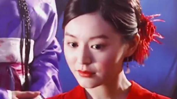 5位女星在事業黃金期隱退：有的成功復出，有的“消失”近15年