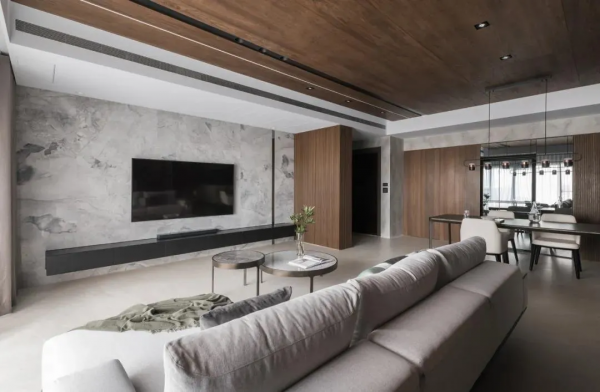 好宅HOUZE | 大面積木飾面的運用，打造出穩重端莊的質感