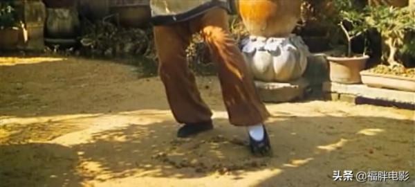 重溫《無敵鴛鴦腿》的疑問：為什麼只有鴛鴦腿才能戰勝黑沙掌？