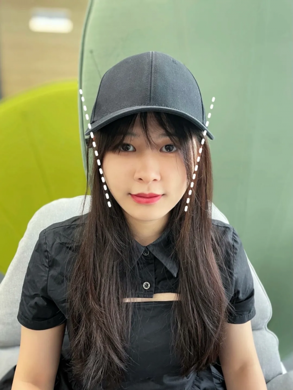 跟著宋祖兒買帽子後，頭都小了一圈……