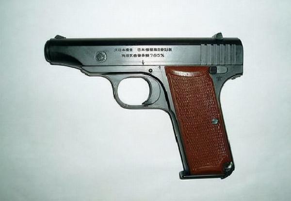 18支二戰經典手槍，其中兩把至今仍在服役