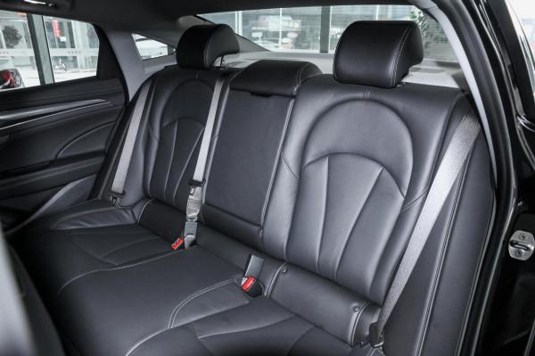 開慣了豐田凱美瑞，再換上君越，總算明白日系車和美系車的差距