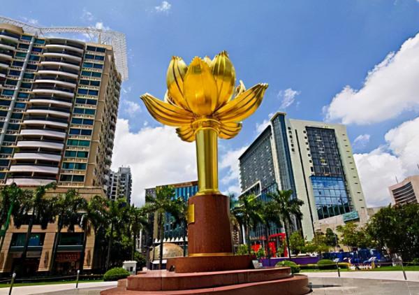 恆大地產欠債後，賭王何鴻燊家族也“難逃一劫”？一天虧百億