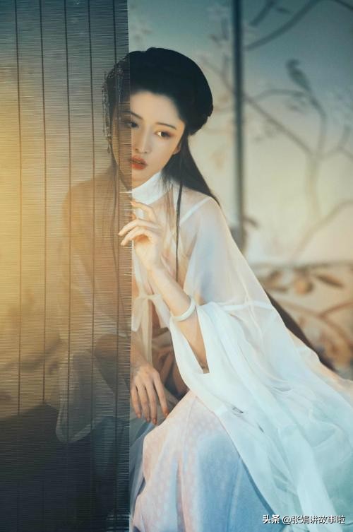 繼續分享中國古代著名的才女，她們的詩文書畫都非常精彩