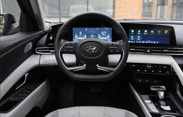 當合資品牌開始談智慧，10-15萬級家轎到底誰更強？