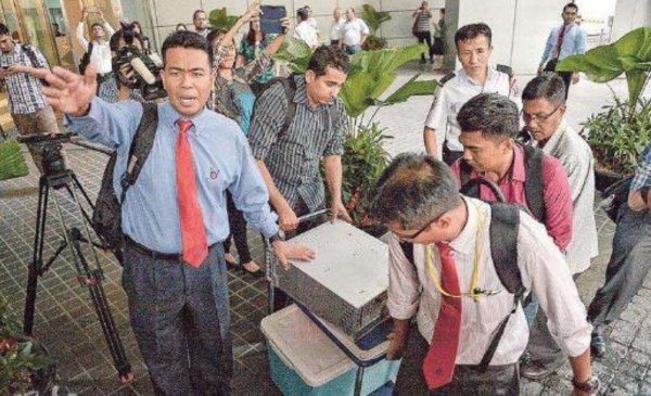 世界級詐騙!掏空國庫35億,花千萬向蕭亞軒求婚,劉特佐什麼來頭 世界級詐騙!掏空國庫35億,花千萬向蕭亞軒求婚,劉特佐什麼來頭