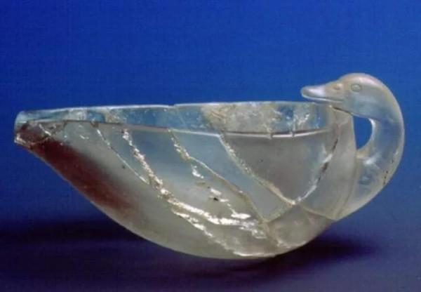 鴨子，身披落霞飛到尋常百姓家