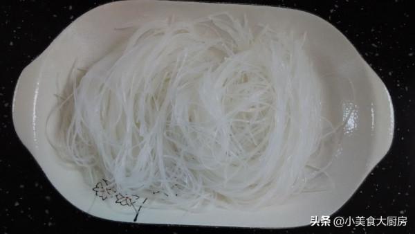 秋天是孩子長高的季節,多給孩子喝這湯,營養足,補鈣長個頭 秋天是孩子長高的季節,多給孩子喝這湯,營養足,補鈣長個頭