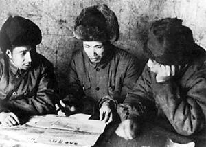 淮海戰役前陳毅已是華野司令員，劉鄧為何又請他兼任中野副司令？