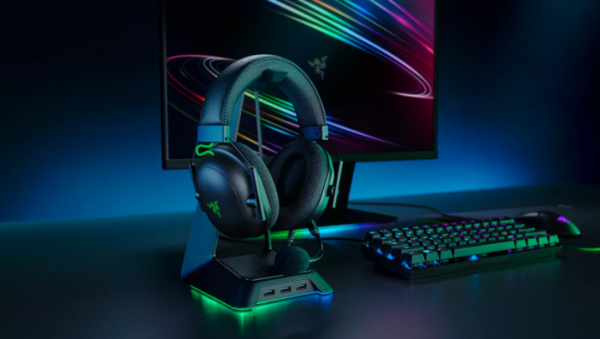 一款音質出色的輕便遊戲耳機:雷蛇Razer 旋風黑鯊V2 一款音質出色的輕便遊戲耳機:雷蛇Razer 旋風黑鯊V2