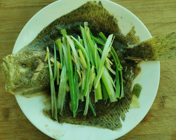 第一次嘗試清蒸多寶魚,沒想到這麼好吃 第一次嘗試清蒸多寶魚,沒想到這麼好吃