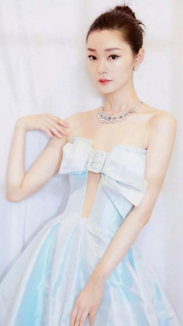 宋軼，時尚靚麗，溫婉動人