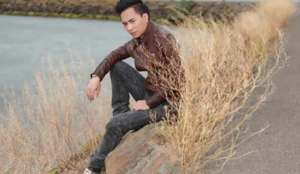 10大網路歌手現狀：有人靠商演賺錢，有人徹底涼涼，有人自毀名聲