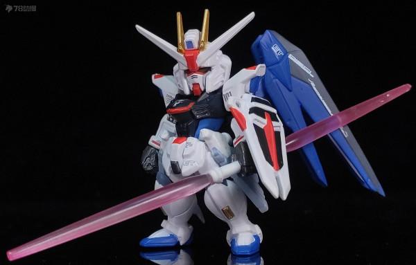 78民間測評：食玩FW 新GC CORE 自由高達 高達中國計劃版