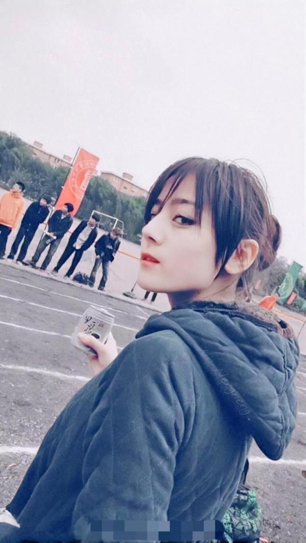 以前的迪麗熱巴and現在的迪麗熱巴 以前的迪麗熱巴and現在的迪麗熱巴