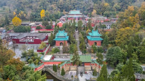 掛在懸崖上的故宮,入選世界文化遺產,湖北旅遊必打卡 掛在懸崖上的故宮,入選世界文化遺產,湖北旅遊必打卡