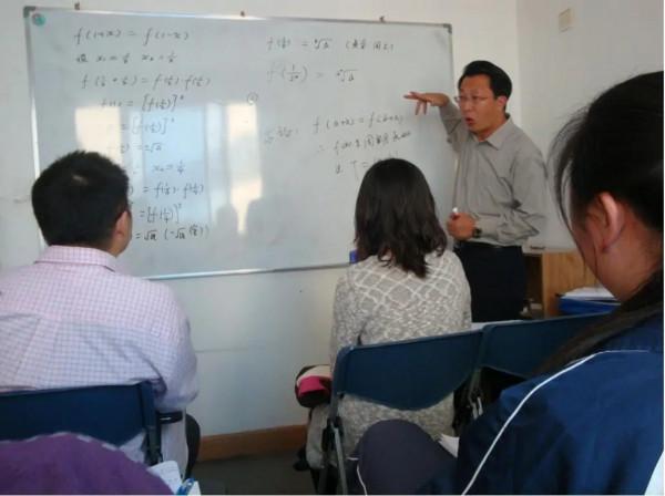 畢業後讀研VS畢業後工作，到底哪個更好？畢業生要早點知道差距