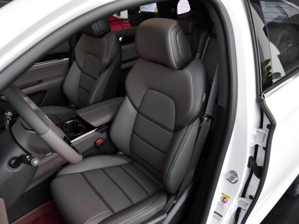 低價位大尺寸7座,2.0T自動擋SUV,高配置高品質,實拍唐 低價位大尺寸7座,2.0T自動擋SUV,高配置高品質,實拍唐