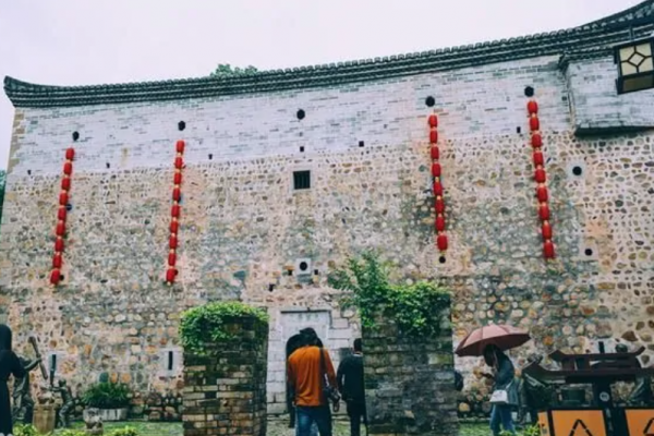 江西一個千年古村，藏匿在深山中鮮有人知，人少景美還不要門票