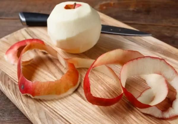 胃不好,每天吃一個蘋果,胃病會好轉嗎?不妨聽聽醫生是怎麼說的 胃不好,每天吃一個蘋果,胃病會好轉嗎?不妨聽聽醫生是怎麼說的